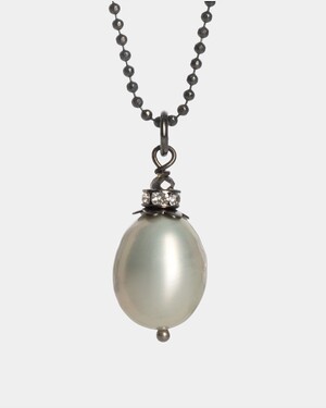 Pearly Morning Egg with Crystal ball